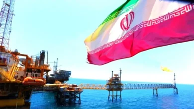 توافق ایران و آمریکا: آیا قیمت دلار سقوط می‌کند؟/ کارشناس اقتصادی: ذی‌نفعان قدرتمند مانع اصلی هستند!