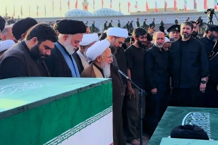 حماسه بینظیر تشییع پیکر «آقای شهید»؛ وعده انتقام و مسیر مقاومت