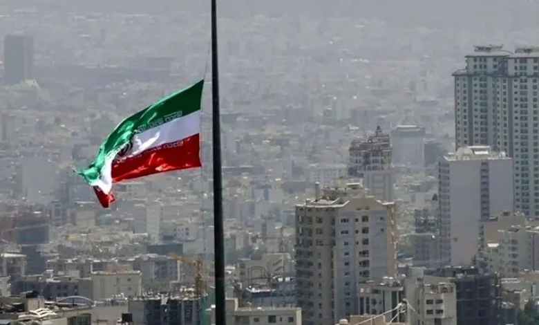 آخرین هشدار هواشناسی: رگبار شدید، رعد و برق و گردوخاک در راه کدام استانهاست؟ (جزئیات وضعیت جوی تهران)