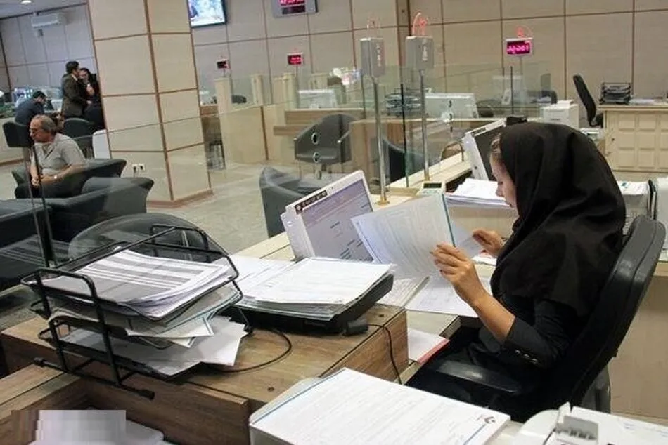 اختلال بانکی پس از حمله سایبری: یک ماه بیخبری مردم، وعدههای بیسرانجام! انتقاد تند از عملکرد بانکهای دولتی