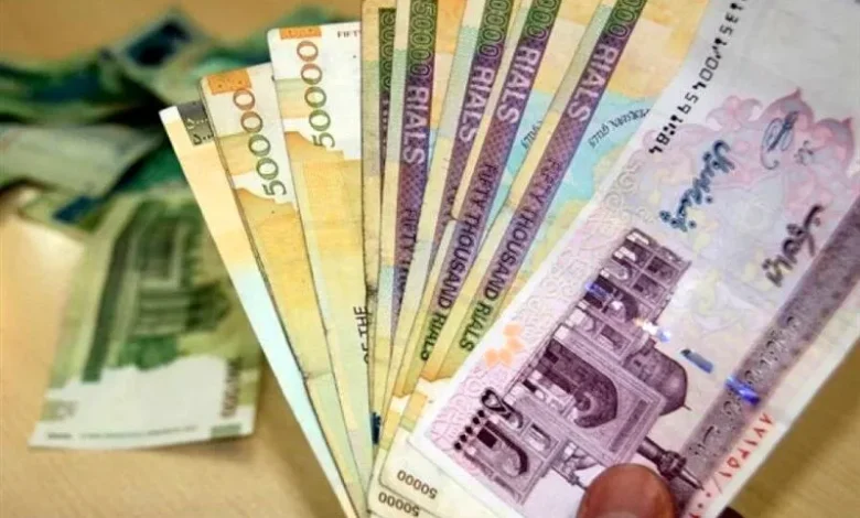 هشدار فعال کارگری: بازنشستگان دیگر نان و پنیر هم ندارند!/ درخواست تغییر حقوقها هر ۲ ماه یکبار