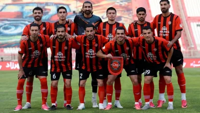 تصویری جالب: جشن آبگوشتی تراکتور پس از برد پرسپولیس!