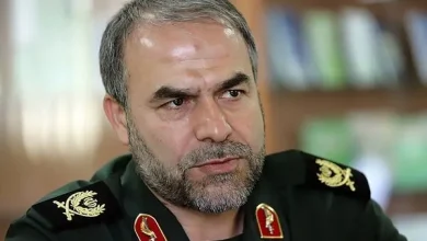 معاون سپاه: دفاع از وطن همه‌پرسی نمی‌خواهد؛ پاسخ تند به اظهارات روحانی