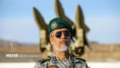 اعلام قدرت ایران بر تنگه هرمز: دریادار سیاری از آمادگی بی‌سابقه ارتش خبر داد