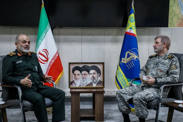 راز موضع ایران: بازدارندگی قوی در کنار دریچه باز گفتگو