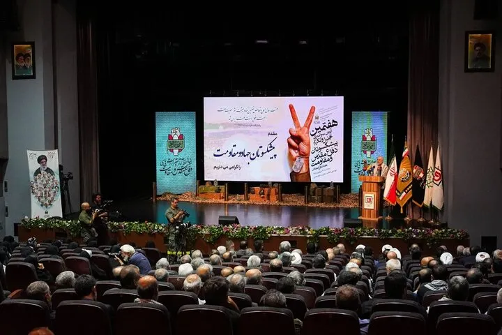 راز موضع ایران: بازدارندگی قوی در کنار دریچه باز گفتگو