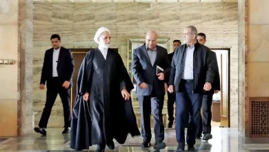 آیت‌الله ایازی: تندروی‌ها و بی‌اعتنایی به قانون، پایه‌های انقلاب را سست می‌کند / اعتماد عمومی در خطر جدی
