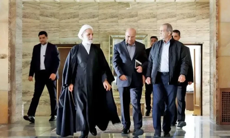 آیتالله ایازی: تندرویها و بیاعتنایی به قانون، پایههای انقلاب را سست میکند / اعتماد عمومی در خطر جدی
