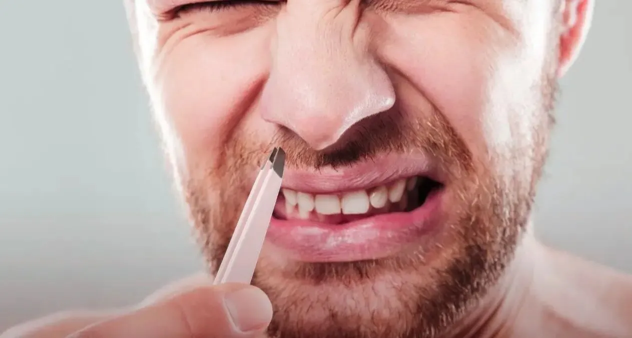 هرگز موی بینی را نکنید! هشدار جدی پزشکان درباره خطرات یک عادت رایج